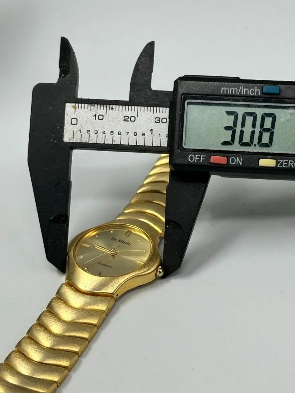 Vintage St. Marin Women Watch Matte Gold Tone Bracelet 30MM Dial New Battery